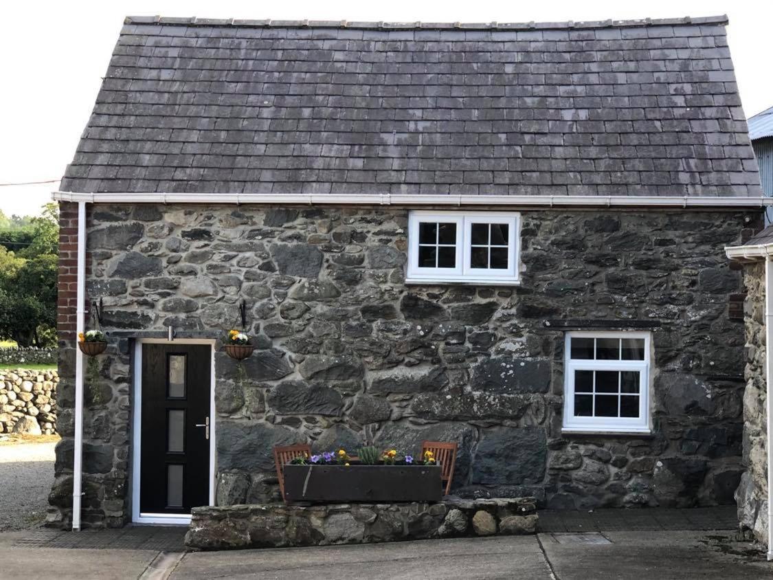 The Grooms Cottage Llanrug ภายนอก รูปภาพ